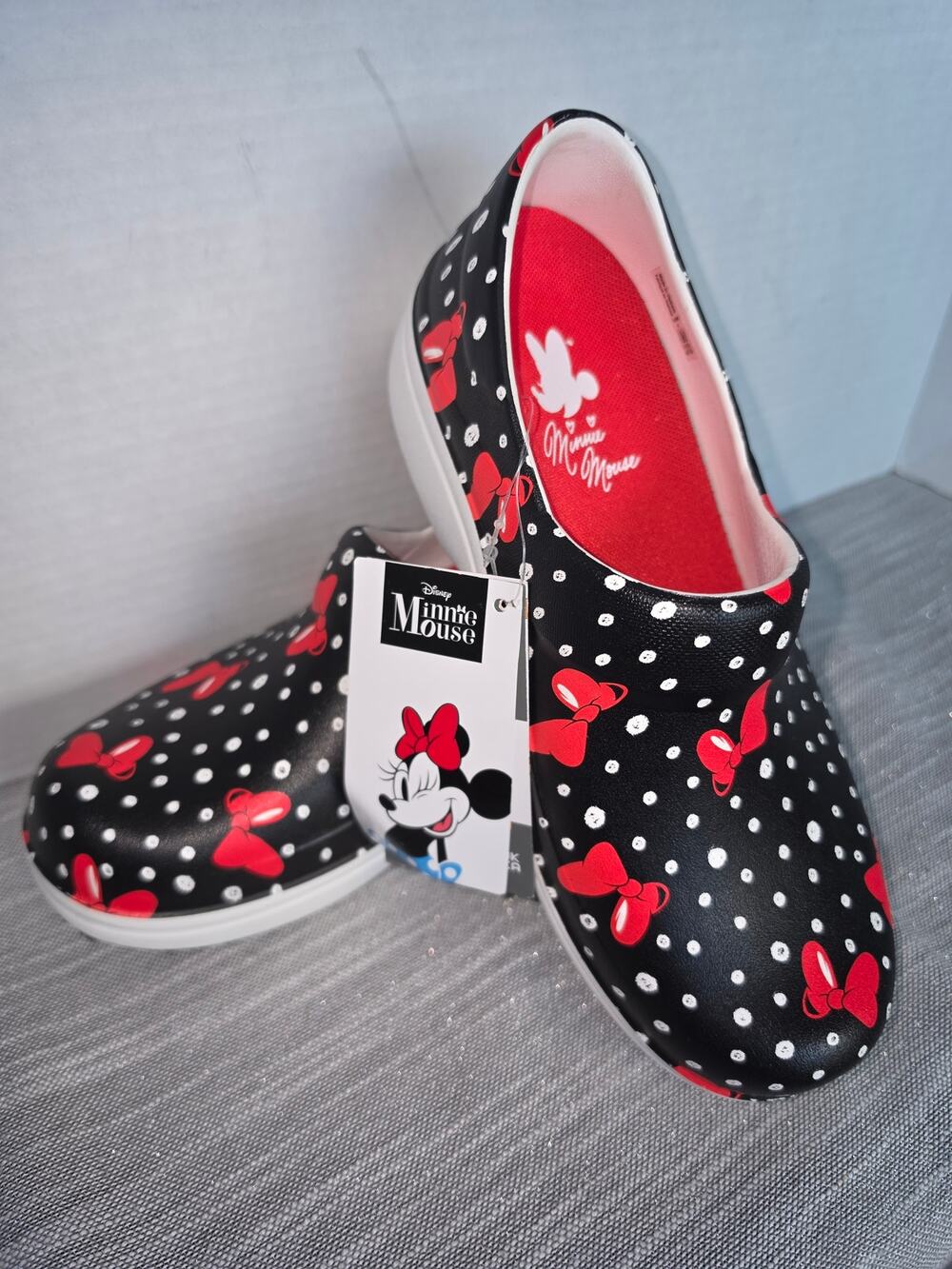 Crocs Neria Pro II Graphic Clog Disney Minnie Mouse Polka Dot Black Red NWT